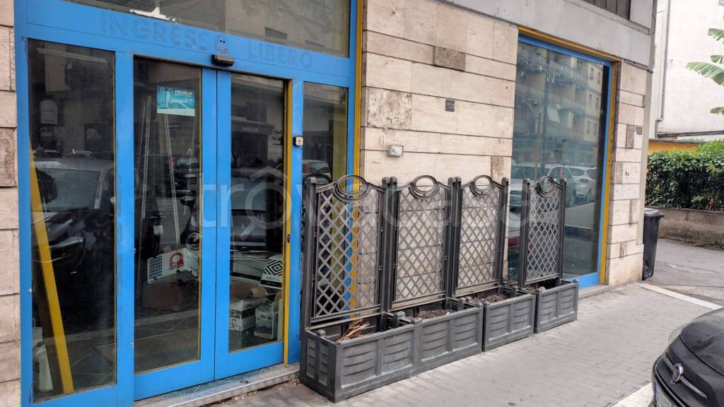 negozio in vendita a Colleferro