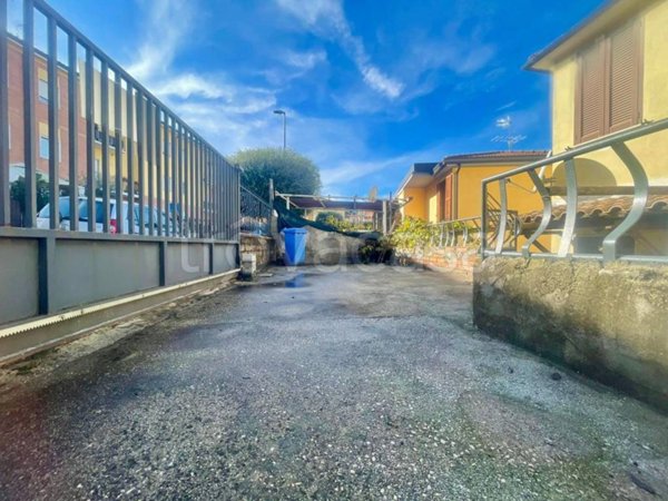 casa indipendente in vendita a Colleferro