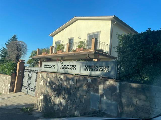 casa indipendente in vendita a Colleferro