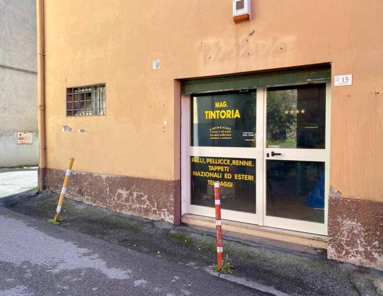 locale commerciale in vendita a Colonna