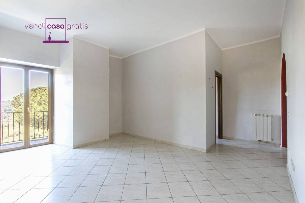 appartamento in vendita a Colonna