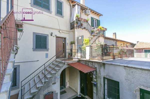 appartamento in vendita a Colonna