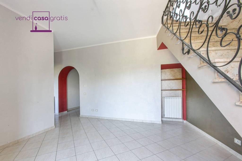 appartamento in vendita a Colonna