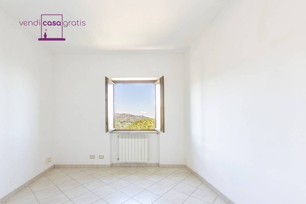 appartamento in vendita a Colonna