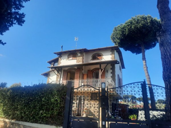 appartamento in vendita a Colonna