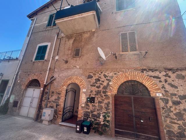 appartamento in vendita a Colonna