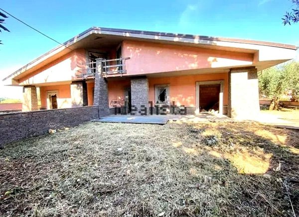 casa indipendente in vendita a Colonna