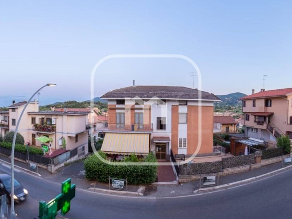 appartamento in vendita a Colonna