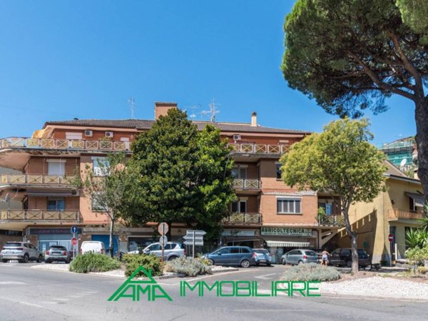 appartamento in vendita a Colonna