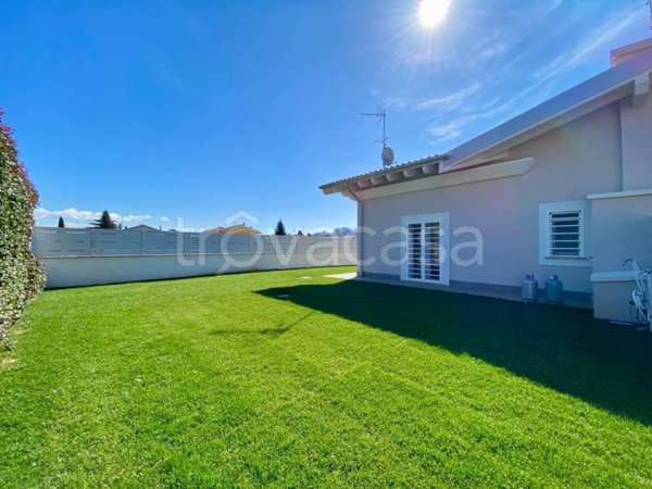 casa indipendente in vendita a Colonna