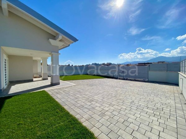 casa indipendente in vendita a Colonna