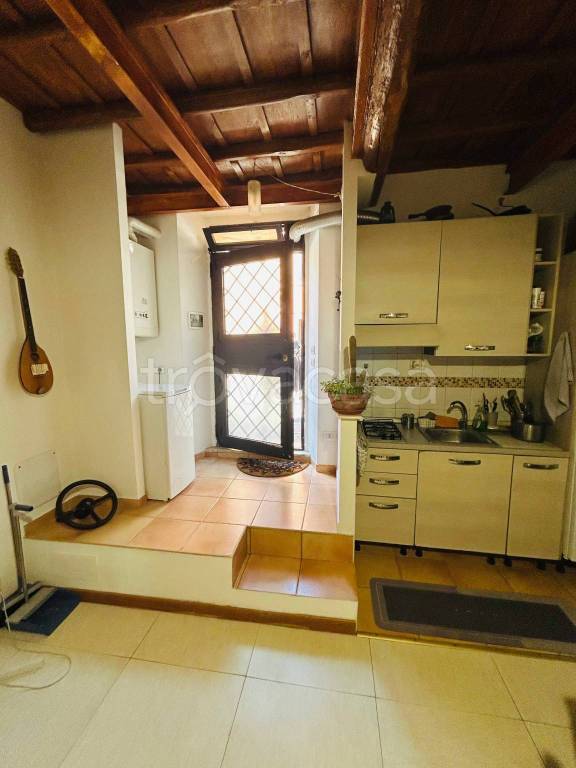 appartamento in vendita a Colonna