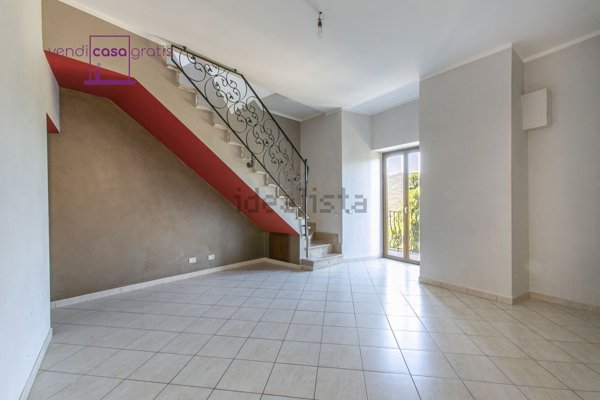 appartamento in vendita a Colonna