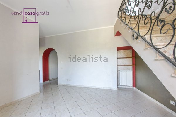 appartamento in vendita a Colonna