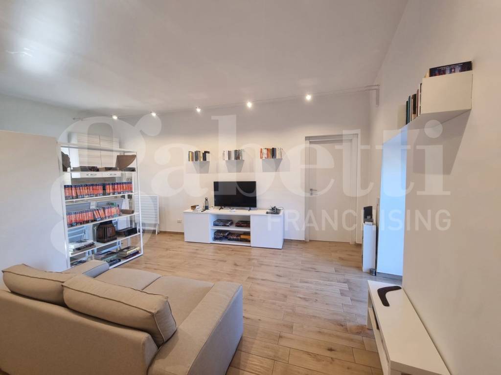 appartamento in vendita a Colonna