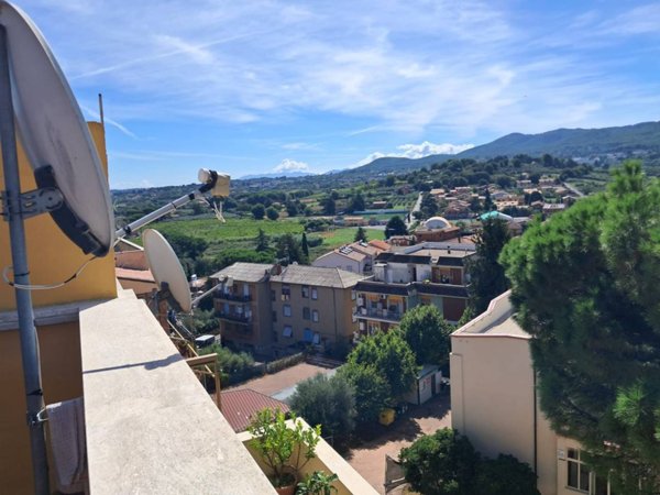 appartamento in vendita a Colonna