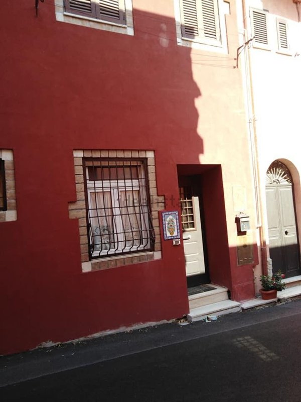 appartamento in vendita a Colonna