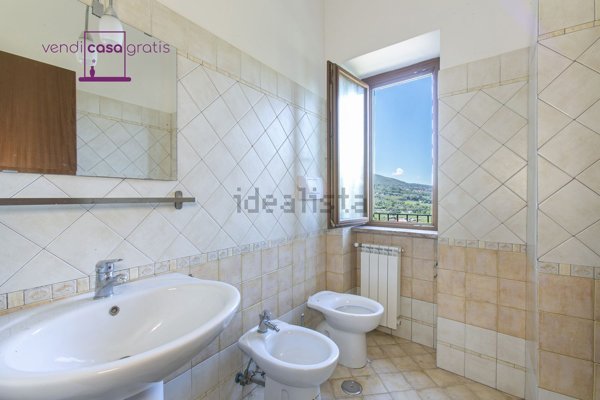 appartamento in vendita a Colonna