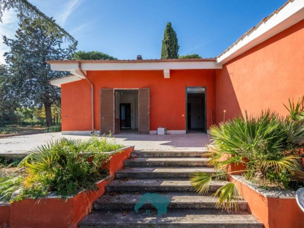 casa indipendente in vendita a Colonna