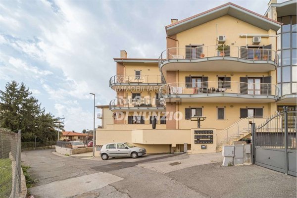 appartamento in vendita a Colonna