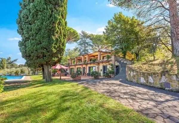 casa indipendente in vendita a Colonna