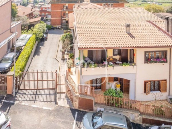 appartamento in vendita a Colonna