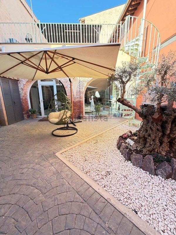 casa indipendente in vendita a Colonna
