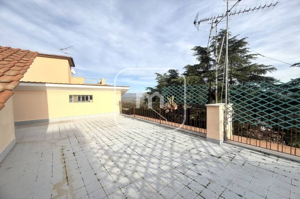 appartamento in vendita a Colonna
