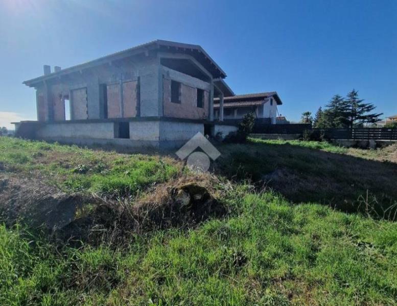 casa indipendente in vendita a Fiano Romano