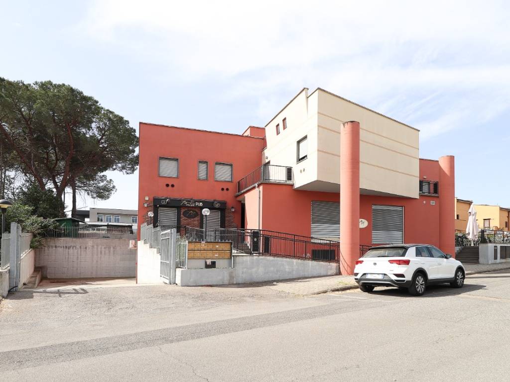 negozio in vendita a Fiano Romano