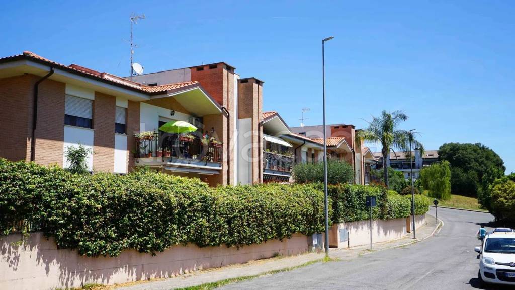 appartamento in vendita a Fiano Romano