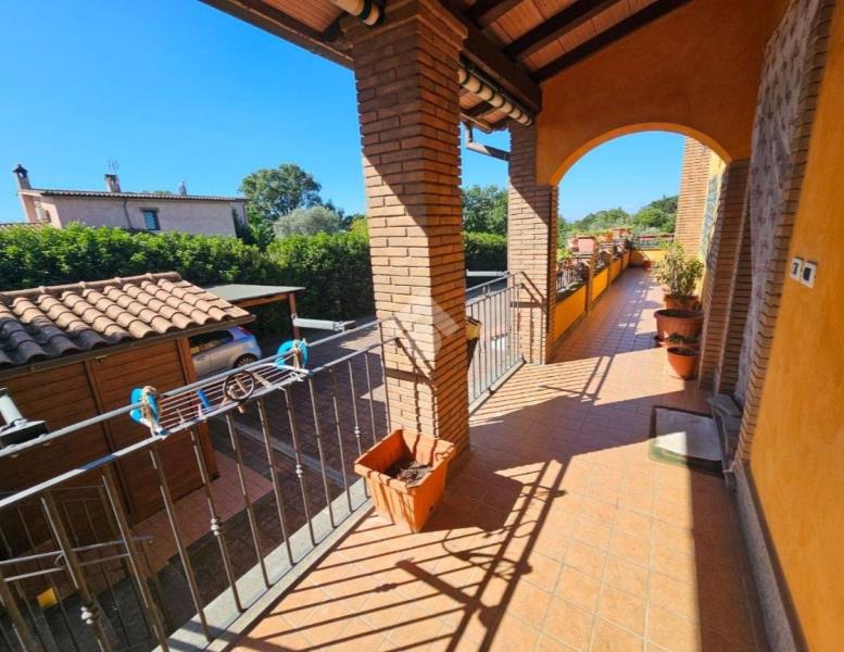 casa indipendente in vendita a Fiano Romano