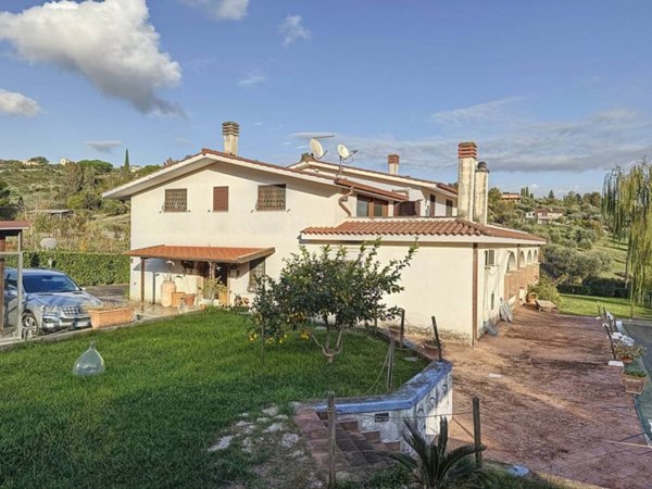 casa indipendente in vendita a Fiano Romano