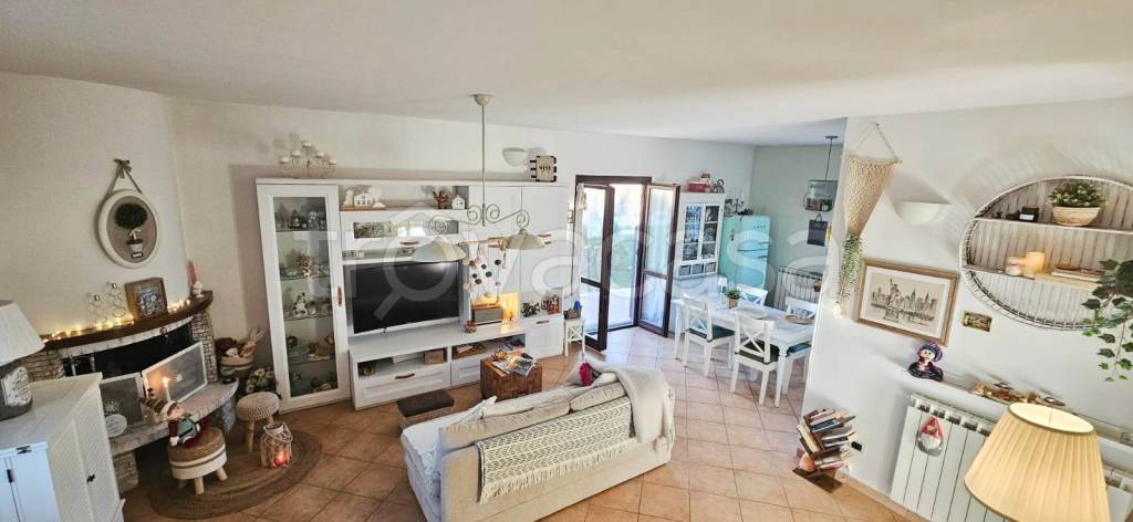 casa indipendente in vendita a Fiano Romano