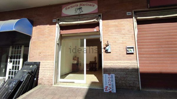 locale commerciale in vendita a Fiano Romano