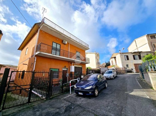 casa indipendente in vendita a Fiano Romano