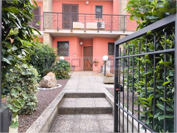 casa indipendente in vendita a Fiano Romano