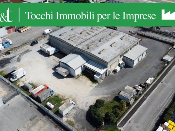 locale commerciale in vendita a Fiano Romano