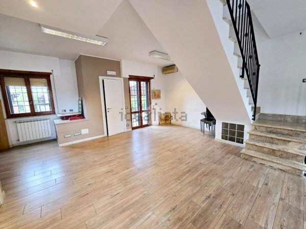 casa indipendente in vendita a Fiano Romano