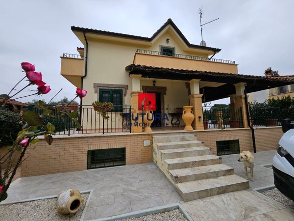 casa indipendente in vendita a Fiano Romano