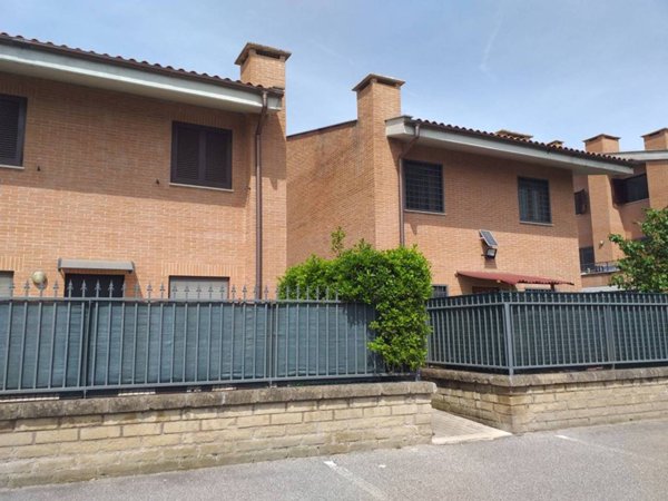 appartamento in vendita a Fiano Romano
