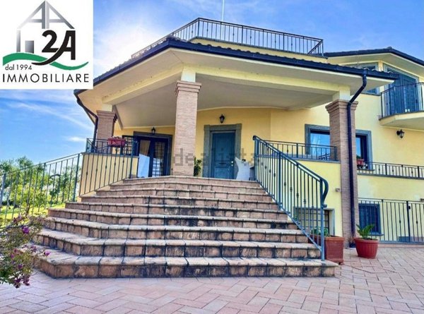 casa indipendente in vendita a Fiano Romano