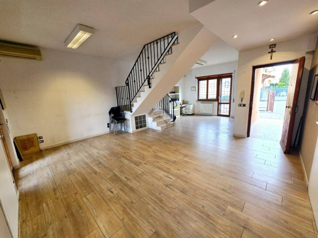 casa indipendente in vendita a Fiano Romano