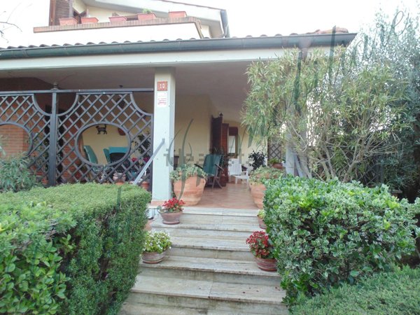 casa indipendente in vendita a Fiano Romano