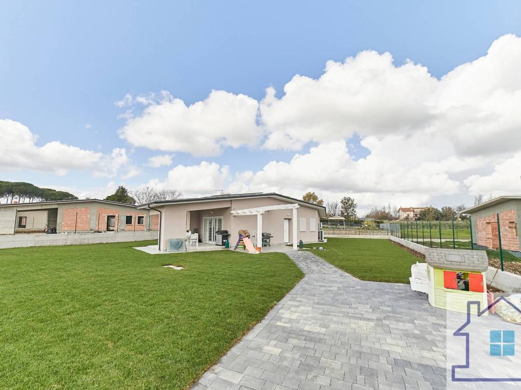 casa indipendente in vendita a Fiano Romano
