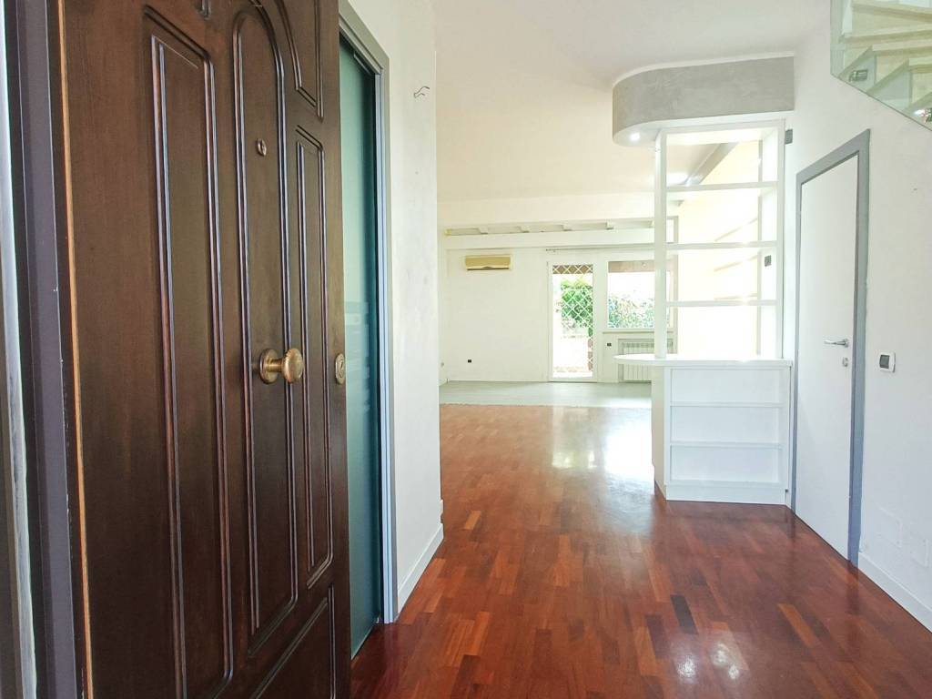 casa indipendente in vendita a Fiano Romano