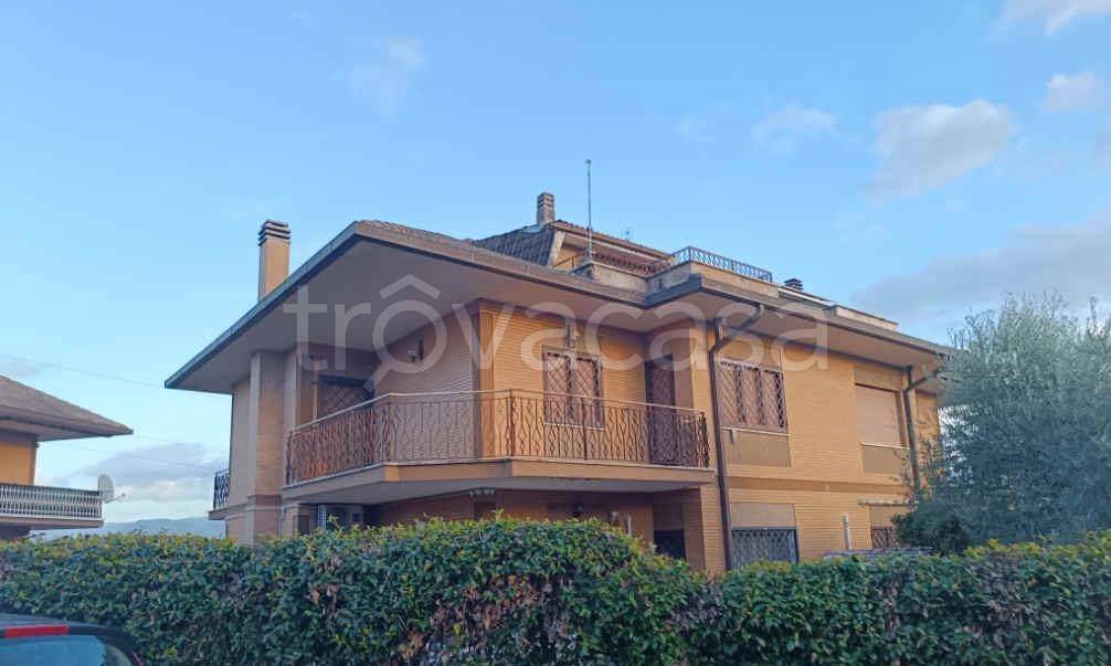 appartamento in vendita a Fiano Romano