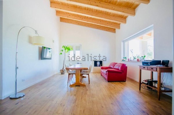 casa indipendente in vendita a Fiano Romano