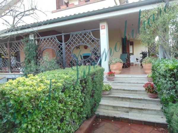 casa indipendente in vendita a Fiano Romano