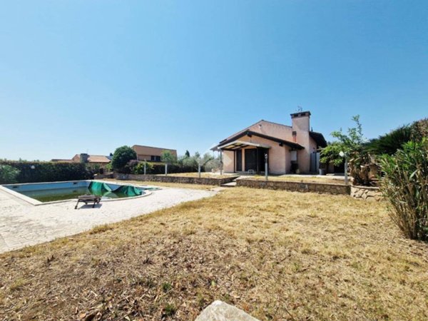 casa indipendente in vendita a Fiano Romano